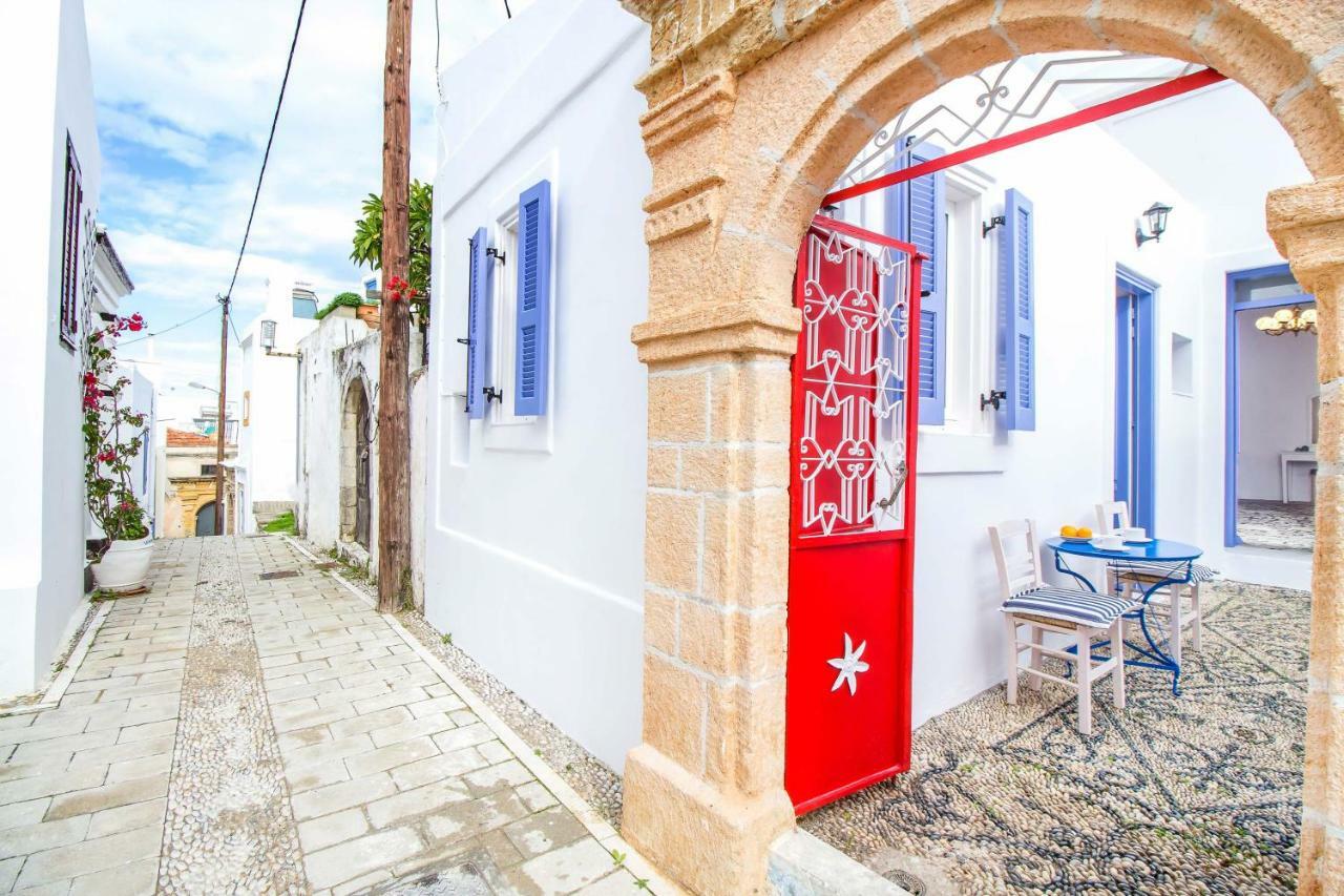 The Red Door In Koskinou Koskinou  Eksteriør bilde